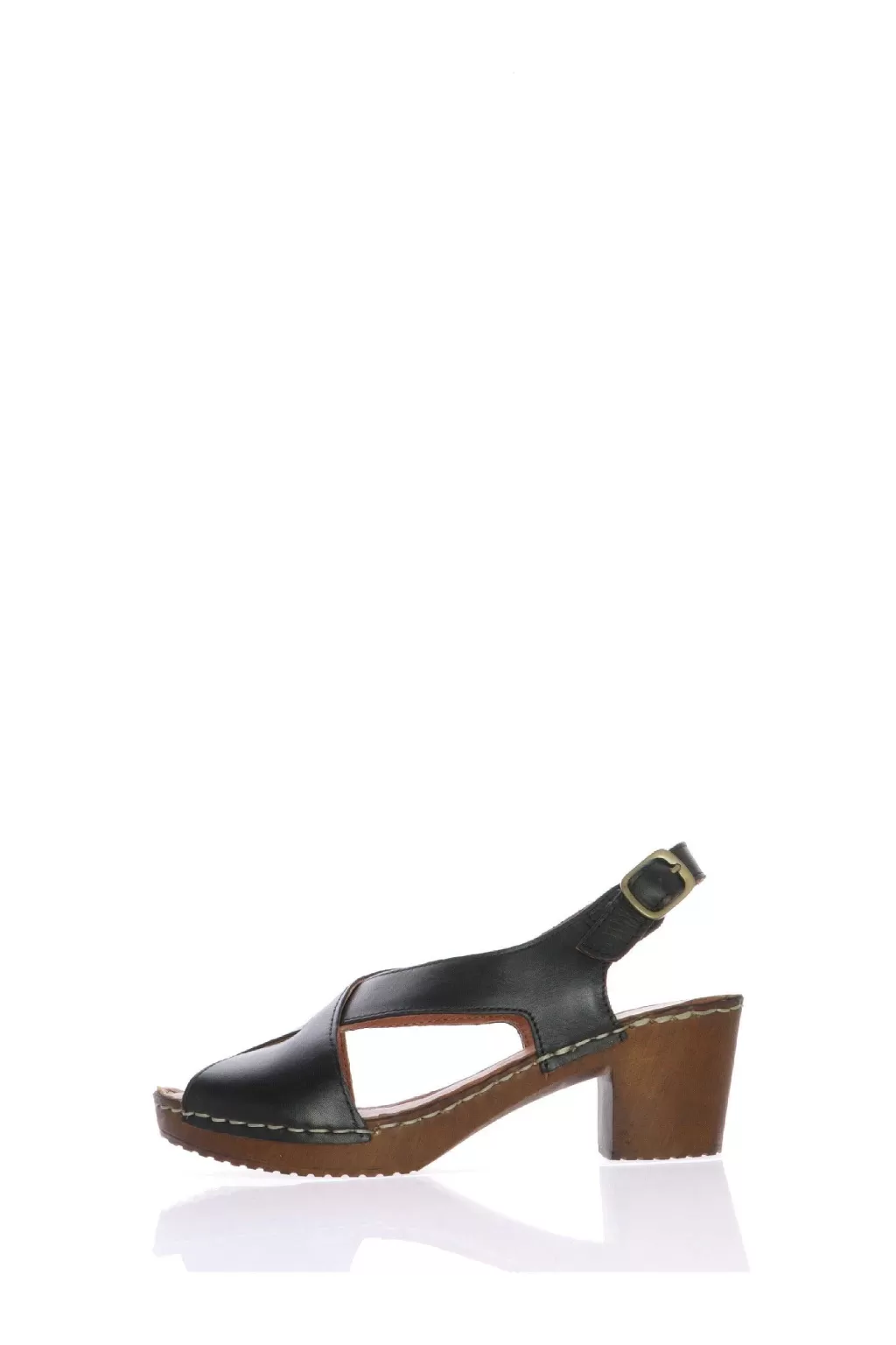 Shop Sandalo Con Incrocio Sul Dorso Effetto Zoccolo Cinzia Soft Donna Sandali E Sabot